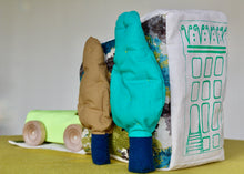 Sac portatif de maison de jouet de faune et de flore de Brownstone 