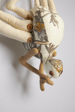 Dame aux longues jambes