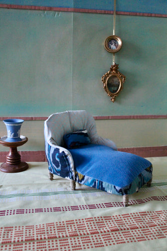 Ellington Note--Lounge Chair