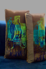 Oreiller #45- "Personnes en mouvement" 