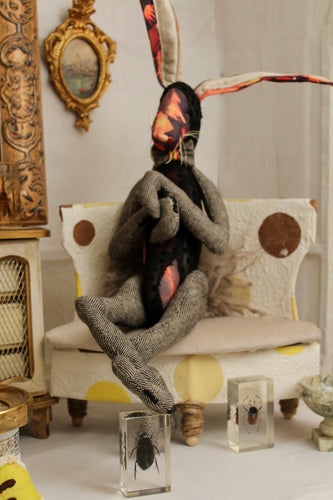 Mischievous Hare -No. 30 ( Gothic)