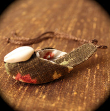Pantoufle vintage « Caury Shell »